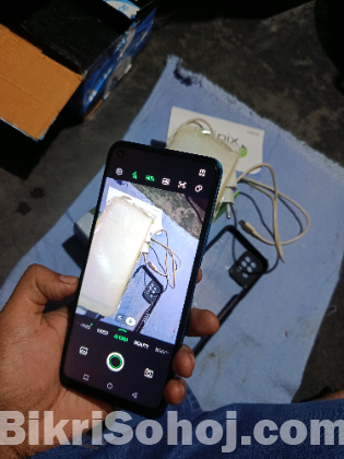 Infinix Note 8i